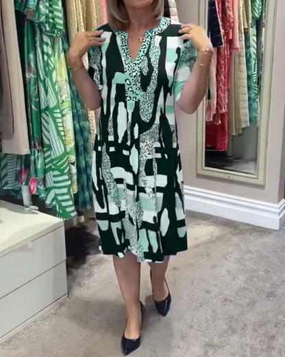 Georgia™ | Geometrische print V-hals jurk