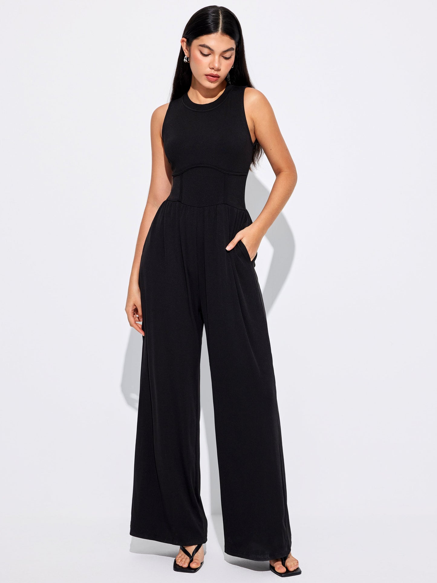 Sosho™ | Effen Mouwloze Jumpsuit Met Wijde Pijpen