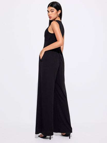 Sosho™ | Effen Mouwloze Jumpsuit Met Wijde Pijpen