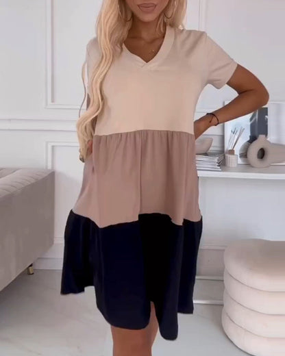 Seren™ | Casual jurk met korte mouwen en moderne ontwerp