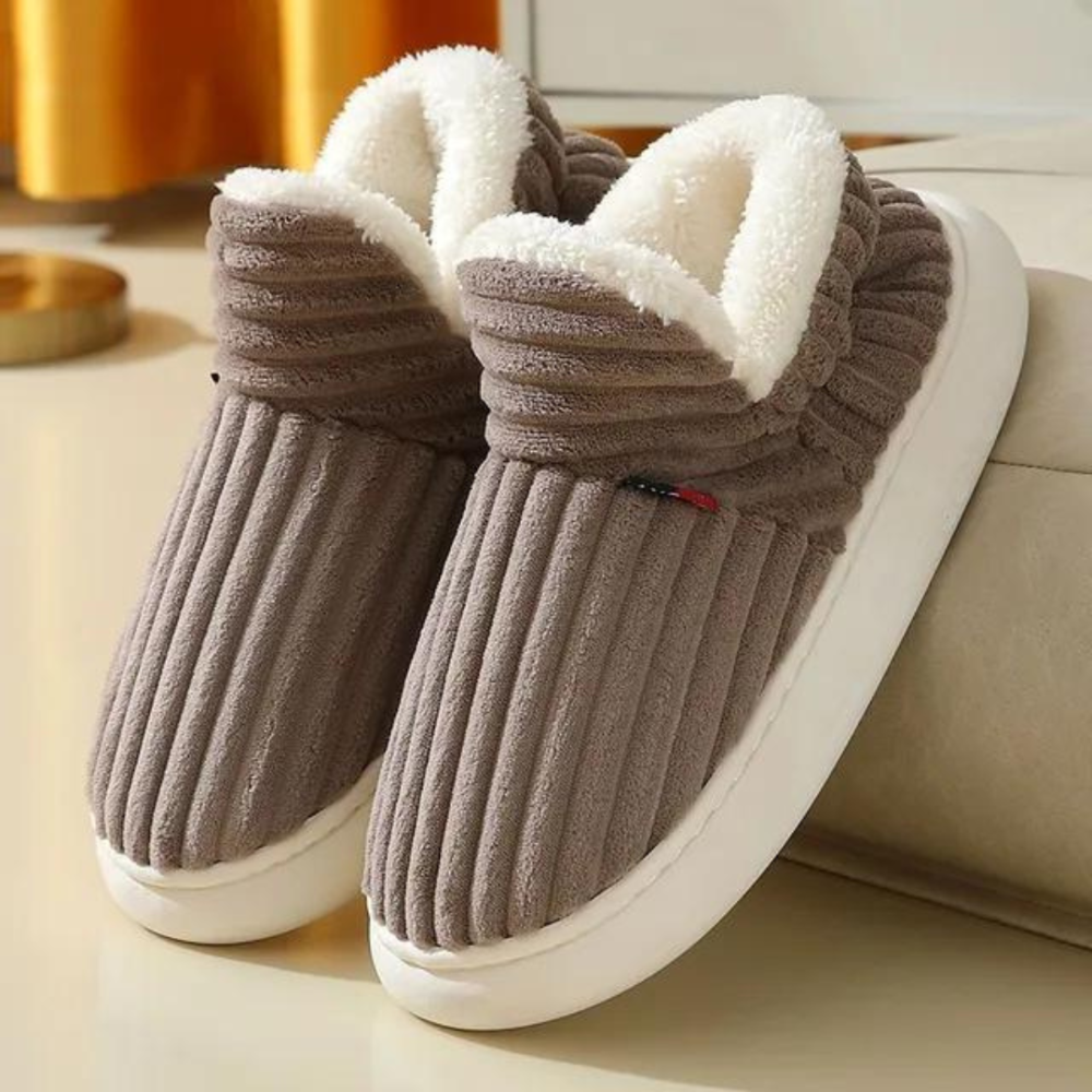 Blesara™ | Cozy Fleece-Lined Comfort Slippers (1+1 Gratis)