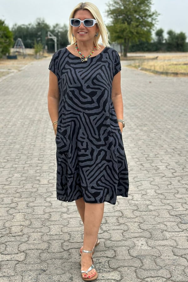 Nelia™ | Midi-jurk met zebraprint en ronde hals in Rayon