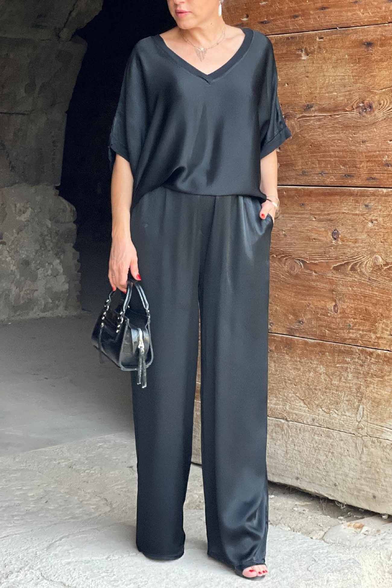 Lydia™| Elegante Satijnen V-hals en Broek Set