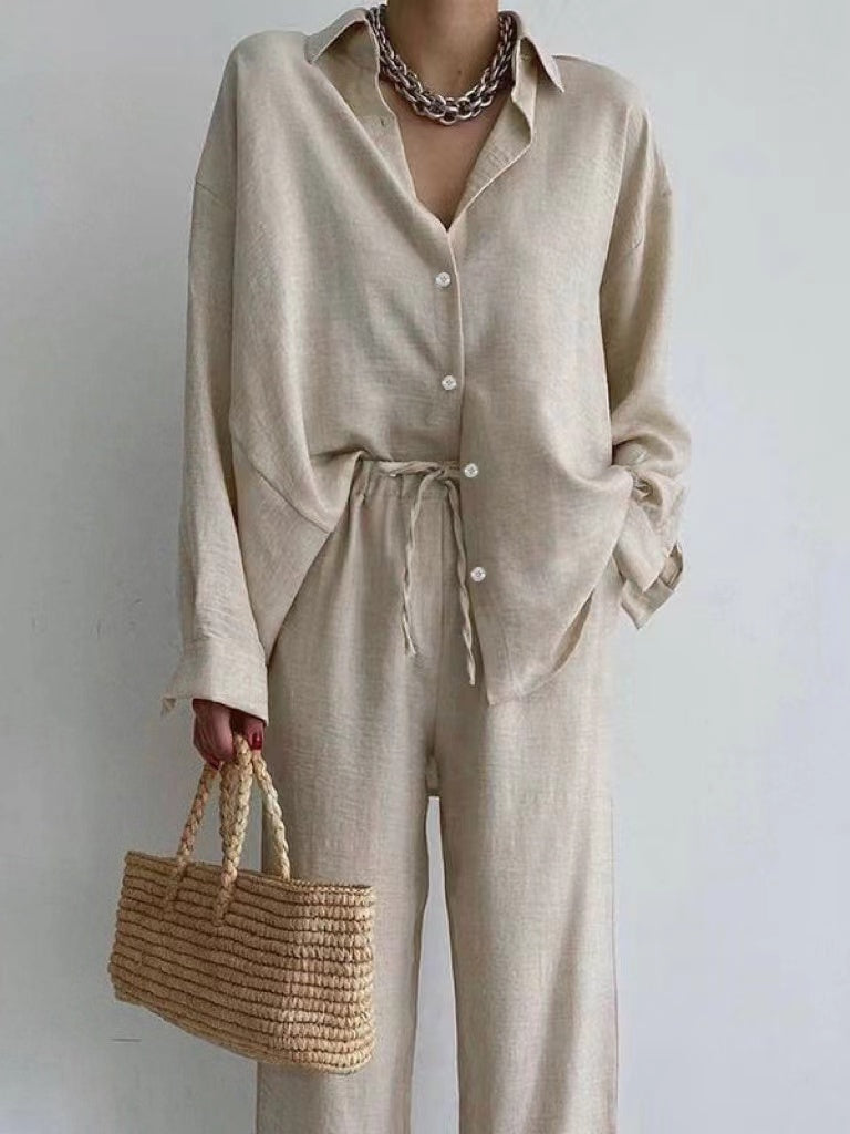 Valia | Linnen set met blouse en broek met wijde pijpen