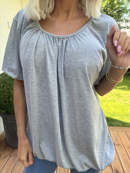 Siramo™  | Stijlvolle T-shirt met Elastieke Onderkant (1+1 GRATIS)