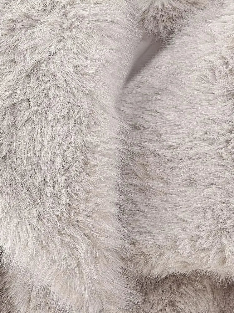 Lucy™ l Fur Coat