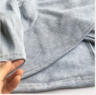 Jullia™ l Long sleeve Hooded Sweatshirt