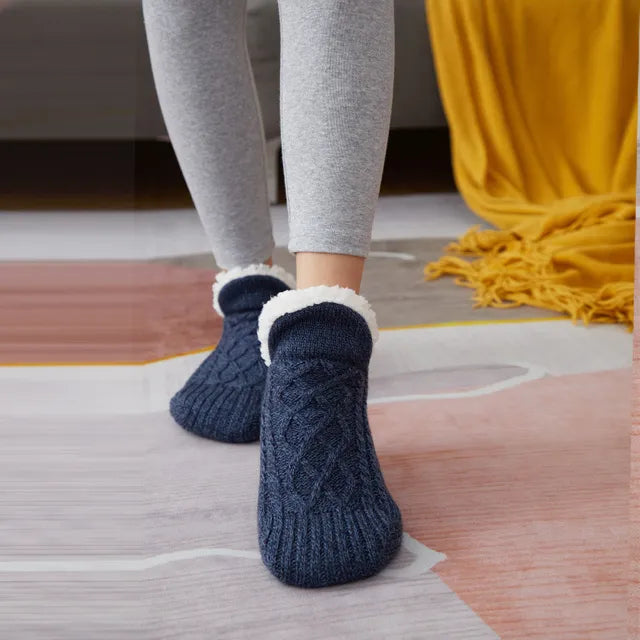 Cora™ l Knitted Slipper Socks