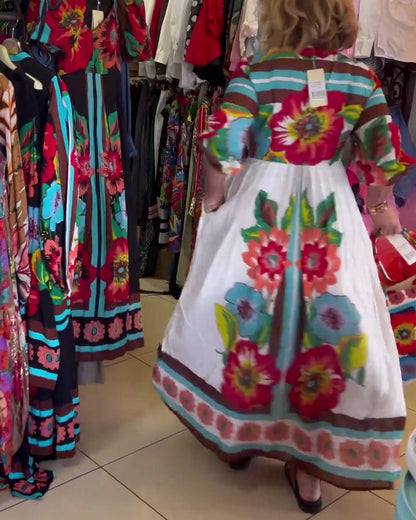 Vireli™ | Losse, casual bloemenjurk met diepe v-halslijn