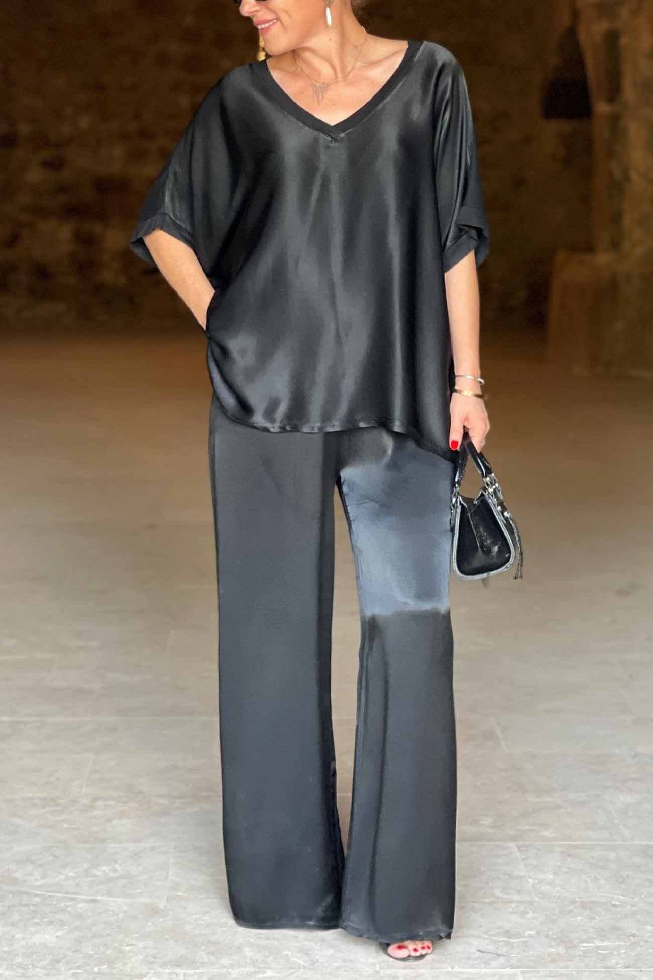 Lydia™| Elegante Satijnen V-hals en Broek Set